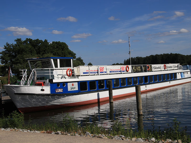 Das Ausflugsschiff in Schwerin